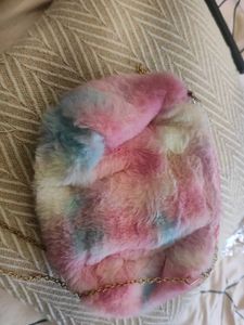 Fuzzy Tie-Dye Crossbody Bag and free set