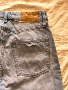 Distressed Wide Leg Jeans