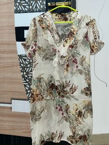 Floral Print Ruffled Blouse🪷