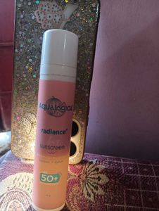 Aqualogica Radiance+ Dewy Sunscreen