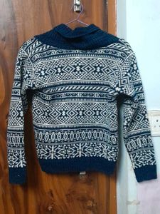 Blue &amp; White Patterned Sweater
