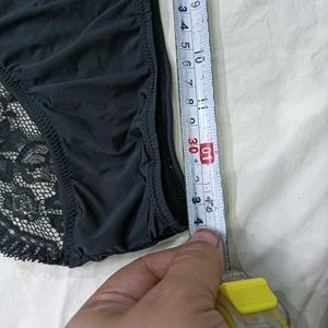 Black Lace 🤎 Trim Briefs