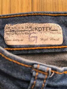 High Waisted Wide Leg Jeans