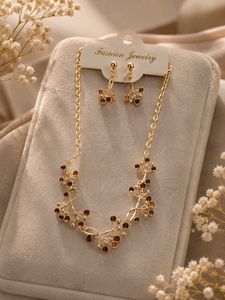Elegant Gold Tone Necklace & Earring Set