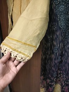 Karachi Suit