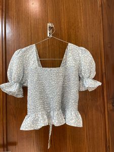 Chic Floral Puff Sleeve Peplum Top