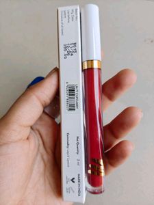Myglamm Red Liquid Lipstick