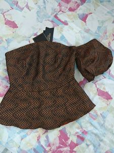 Chic Brown Patterned Top
