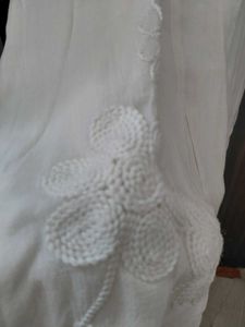 Elegant White Embroidered Kurta