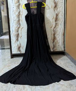 Elegant Black Maxi Dress