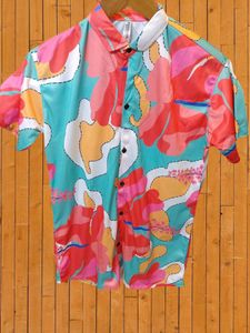 Men's Half Shirt Size L
