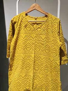 XL - Yellow Printed Kurta with Green Pants