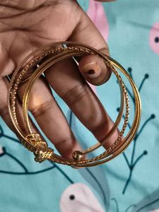 Elegant Gold Tone Bangle Set