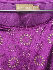 Elegant Purple kaftan with Floral Details