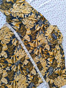 Tropical Leaf Print Short Sleeve Shirt