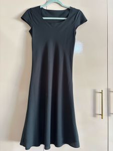 Classic Black Cap Sleeve Dress