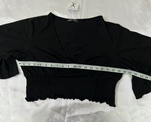 SHEIN Chic Black Flutter Sleeve Top