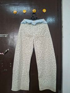 Leopard Print Wide Leg Jeans from savana