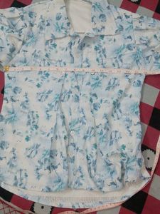Vintage Light Blue Floral Button-Up Shirt
