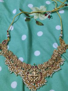 Elegant Gold-Tone Necklace