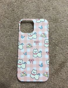 I am selling my 3 cases
