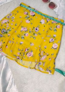 Korean Styled Floral Mini Skirt And Top Combo