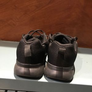 Black Sports Shoes
