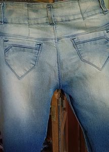 Ripped Jeans