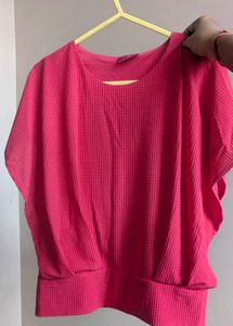 Brand New Pink Textured Batwing Top | Chic |