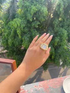 Fashionable Ring Watch