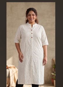 Elegant White Chikankari Kurta