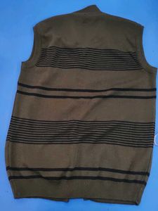 Men's Sleeveless Zip-Up Sweater Vest