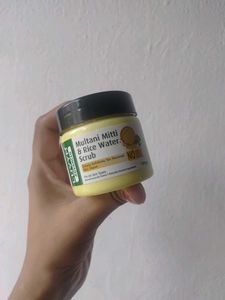 Multani Mitti & Rice Water Face Scrub