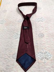 Burgundy Patterned Tie, Brand 🆕, Grab Style ✨