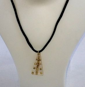 Pendent gold pearls/Resin/unique/latest