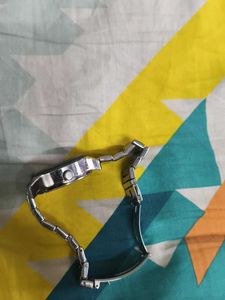 Stylish Silver Wrist Watch