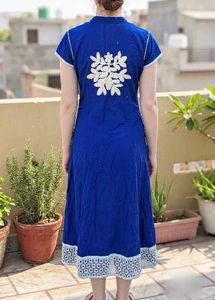 Elegant Blue Kurta Set with White Embroidery