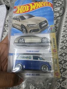 Hot Wheels Audi rs 6 avant and vw buzz combo