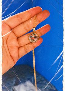 Vintage Flower Pendant Necklace
