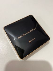 Manish Malhotra x My Glam Compact Powder