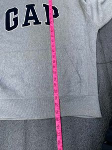 gap hoodie 🏀