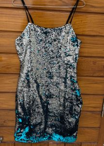 Sparkling Sequin Mini Dress🪩💙