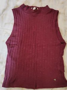 Ribbed Mock Neck Top