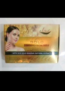 Combo Of 2 Facial Kits Buy 1 Get One Free 🎉😱