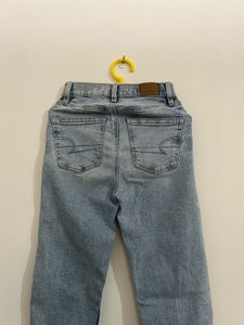 AMERICAN EAGLE Light Wash straight Denim Jeans