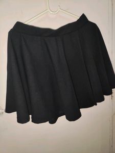 New Black Mini Skirt