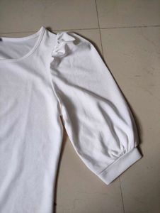 Classic White top