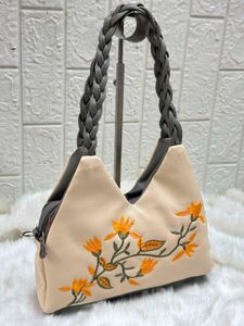 NEW ARRIVAL*HANDY+SLING Two MAIN COMPARTMENT