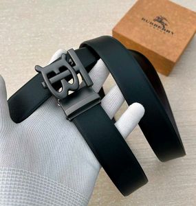 Burberry Luxury Buckle Belt