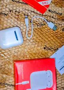 i12 TWS Wireless Earbuds